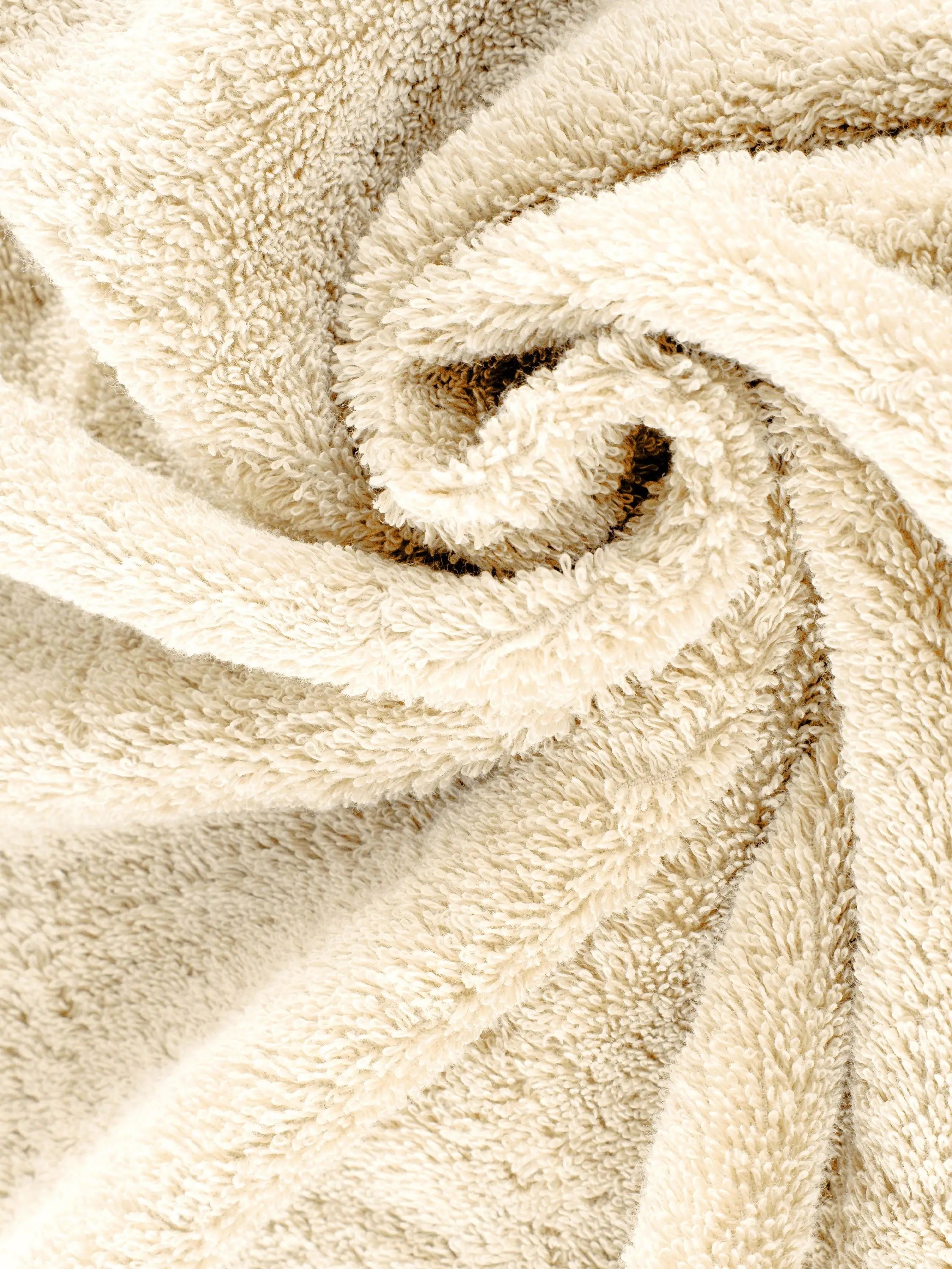 Pura Cream bath towel